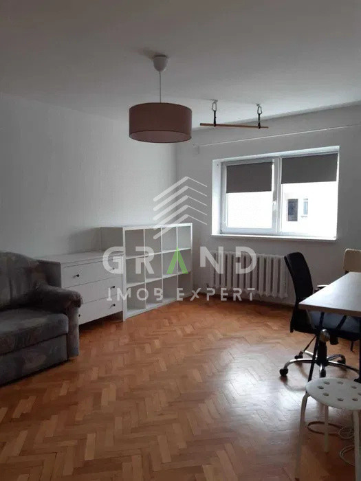 Ap 3 camere DECOMANDAT, BALCON, PARCARE, CAT-FRIENDLY, zona Manastur