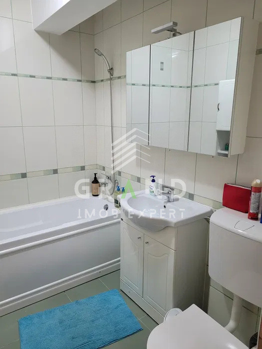 Ap 3 camere, PARCARE, zona Buna Ziua