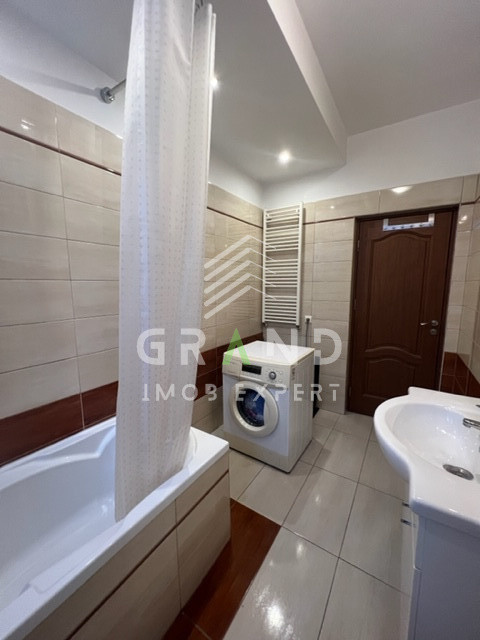 OPORTUNITATE!Ap 5 camere,MODERN,TERASA,PARCARE,Zona Padurii/Zorilor