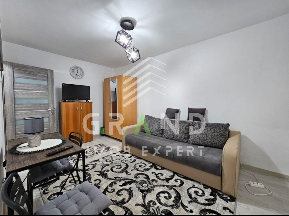 Garsoniera,ECONOMA,Balcon,Zona Zorilor/Rapsodiei 