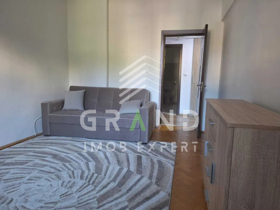 Ap 2 camere | DECOMANDAT | Aurel Suciu – Iulius Mall / FSEGA