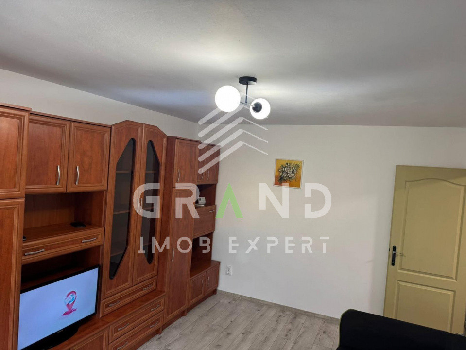 Garsoniera,RENOVATA,BALCON,PARCARE,Zona Zorilor/Trascaului