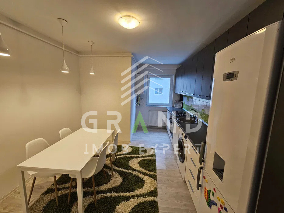Ap 2 camere DECOMANDAT, BALCON, PARCARE, zona Vivo