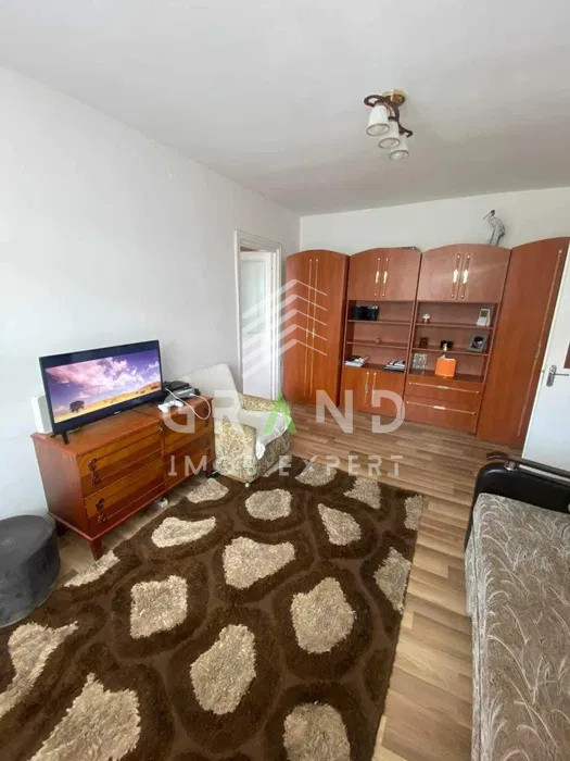 Ap 2 camere, BALCON INCHIS, zona Grigorescu