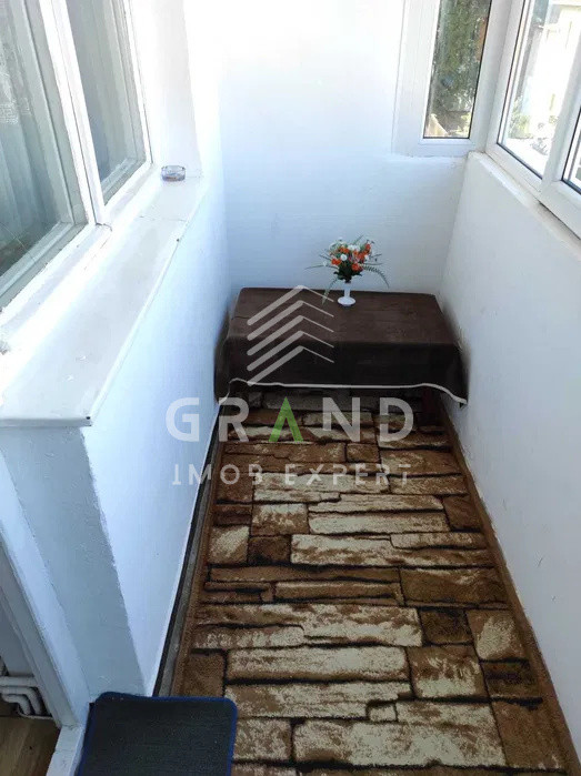 Ap 2 camere, BALCON INCHIS, zona Grigorescu
