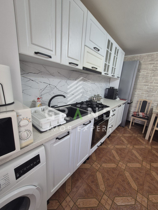 Ap 3 CAMERE, 2 BALCOANE INCHISE, 2 LOCURI DE PARCARE, zona Iris/Sobarilor