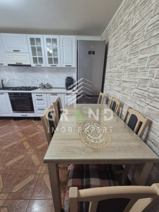 Ap 3 CAMERE, 2 BALCOANE INCHISE, 2 LOCURI DE PARCARE, zona Iris/Sobarilor