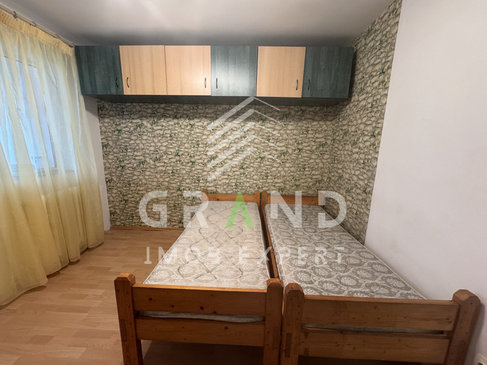 OPORTUNITATE! Ap 2 camere,DECOMANDAT, BALCON, zona Manastur