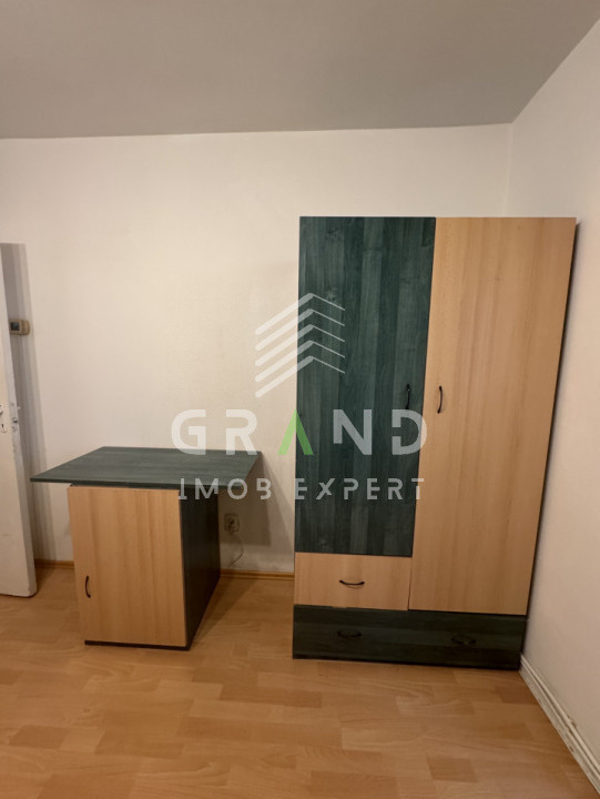 OPORTUNITATE! Ap 2 camere,DECOMANDAT, BALCON, zona Manastur