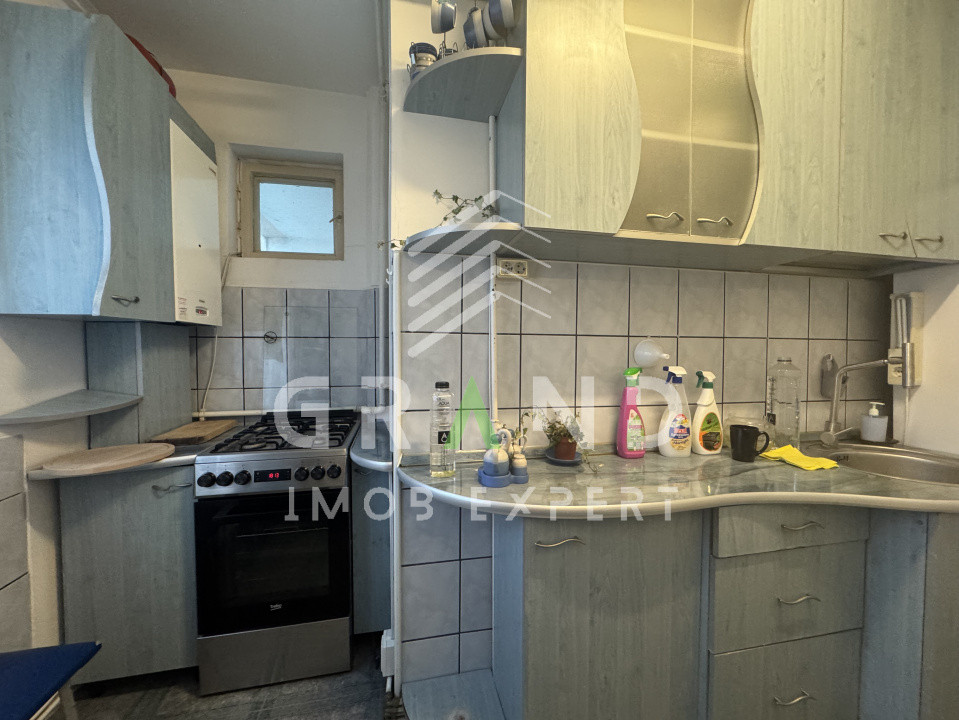 OPORTUNITATE! Ap 2 camere,DECOMANDAT, BALCON, zona Manastur