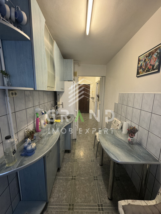 OPORTUNITATE! Ap 2 camere,DECOMANDAT, BALCON, zona Manastur