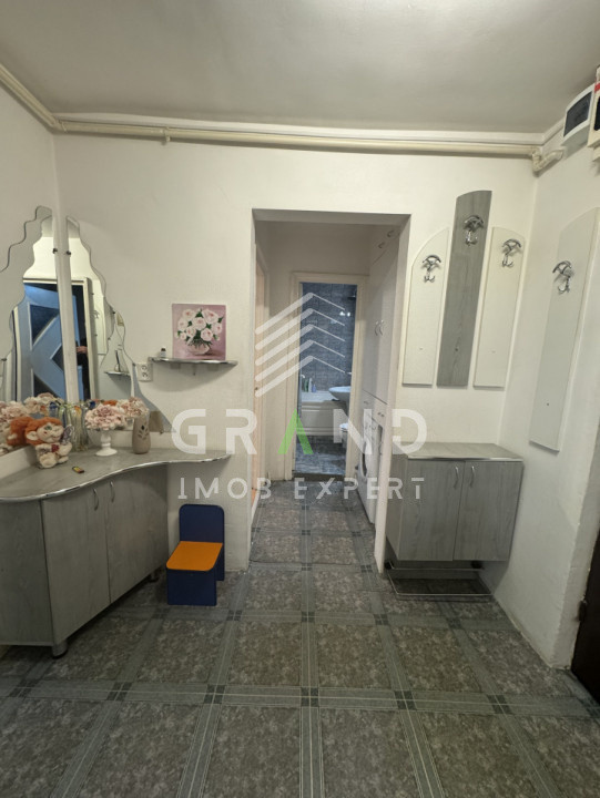 OPORTUNITATE! Ap 2 camere,DECOMANDAT, BALCON, zona Manastur