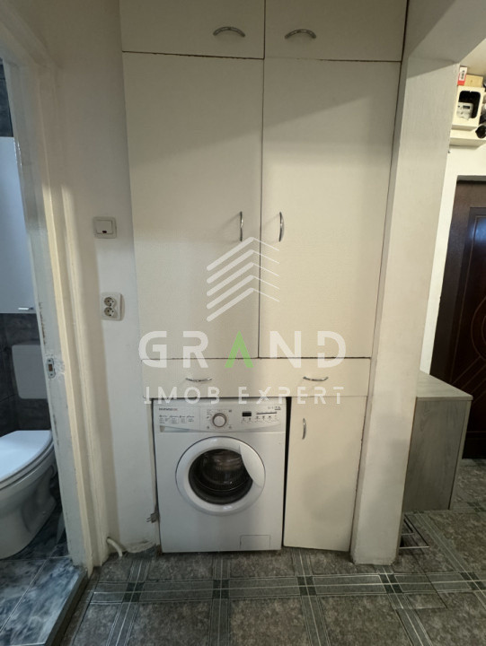 OPORTUNITATE! Ap 2 camere,DECOMANDAT, BALCON, zona Manastur