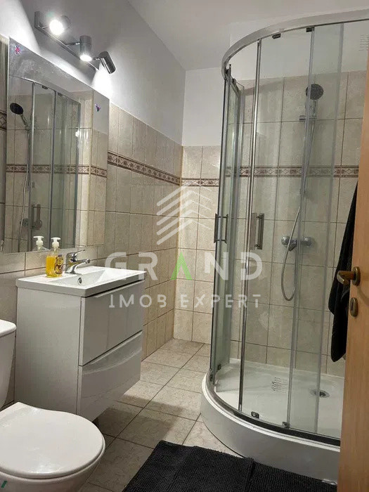 Apartament Generos 110 mp, 4 Camere, curte comuna cu parcare-Str.Campului, Cluj