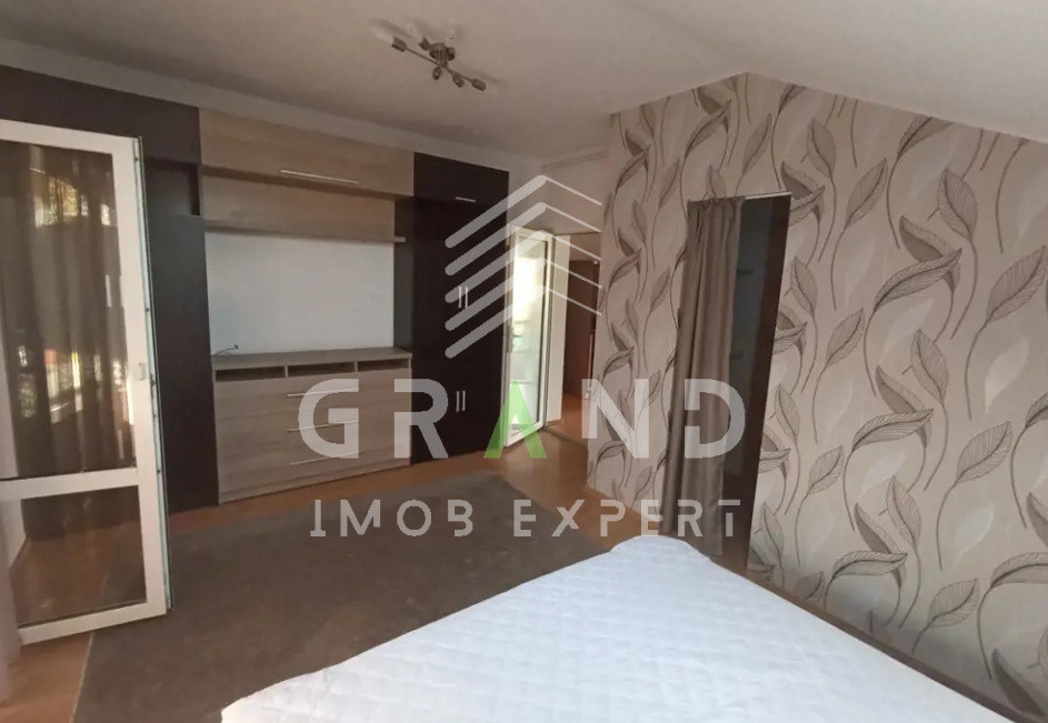 Ap 3 camere / 100mp / 2 TERASE / PARCARE / zona Manastur/Campului