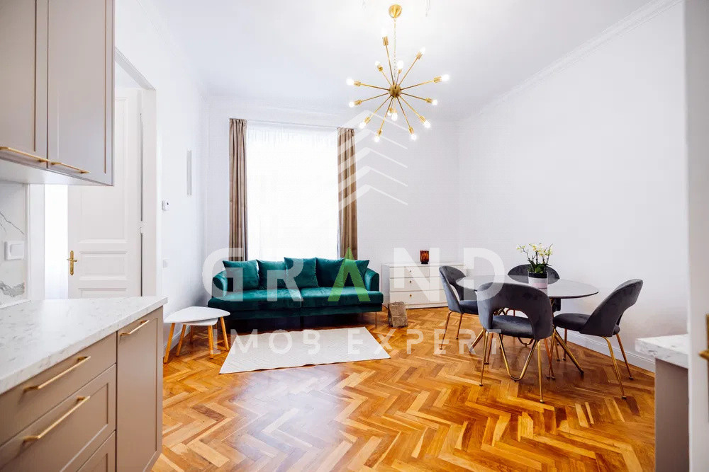 Apartament 2 camere de închiriat – Str. Horea,Mobilat complet, etaj intermediar