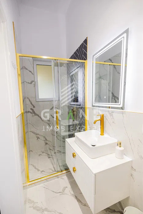 Apartament 2 camere de închiriat – Str. Horea,Mobilat complet, etaj intermediar