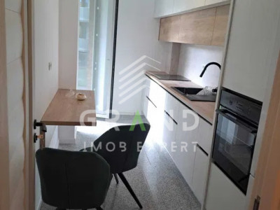 Ap 1 camera DECOMANDAT, BALCON, PARCARE SUBTERANA, zona Manastur