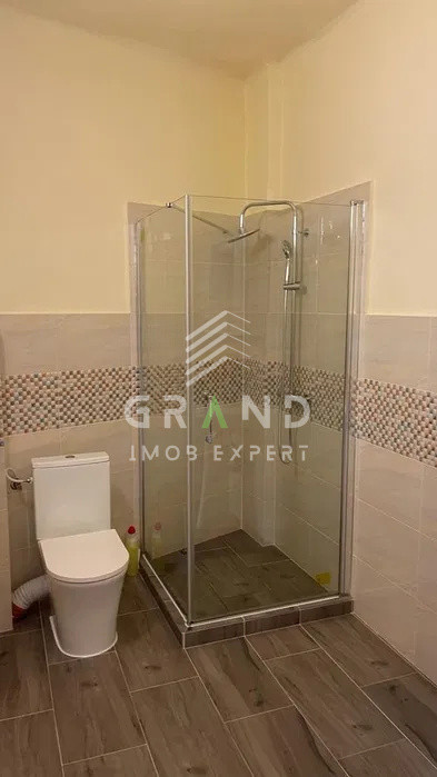 Ap 2 camere DECOMANDAT, CURTE INTERIOARA, PARCARE, PET-FRIENDLY, zona Centru