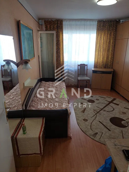 Ap 2 camere DECOMANDAT, BALCON INCHIS, zona Manastur