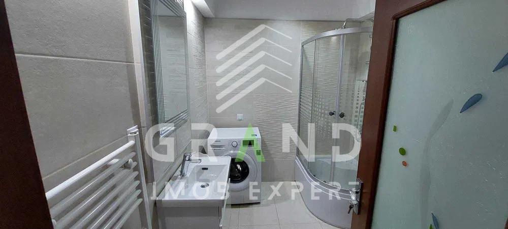 Ap 3 camere, 2 BALCOANE, PARCARE SUBTERANA, zona Dambul Rotund