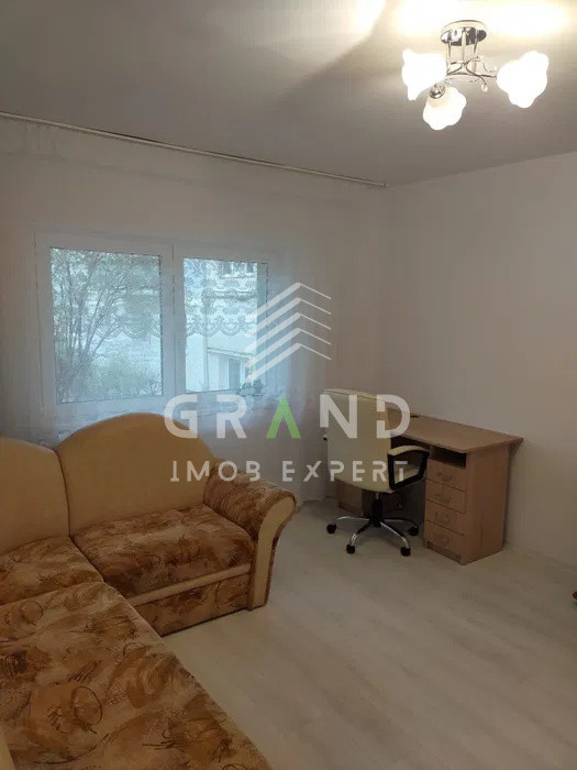 Ap 2 camere, PARCARE, zona Manastur