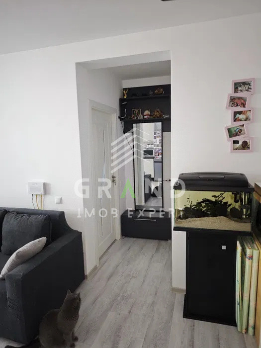 Floresti: apartament de vanzare 2 camere-mobilat, parcare inclusă, gata de mutat