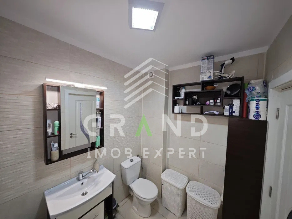 Floresti: apartament de vanzare 2 camere-mobilat, parcare inclusă, gata de mutat