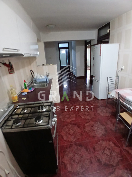 Ap 3 camere,3 BALCOANE,Zona Manastur/Bucegi