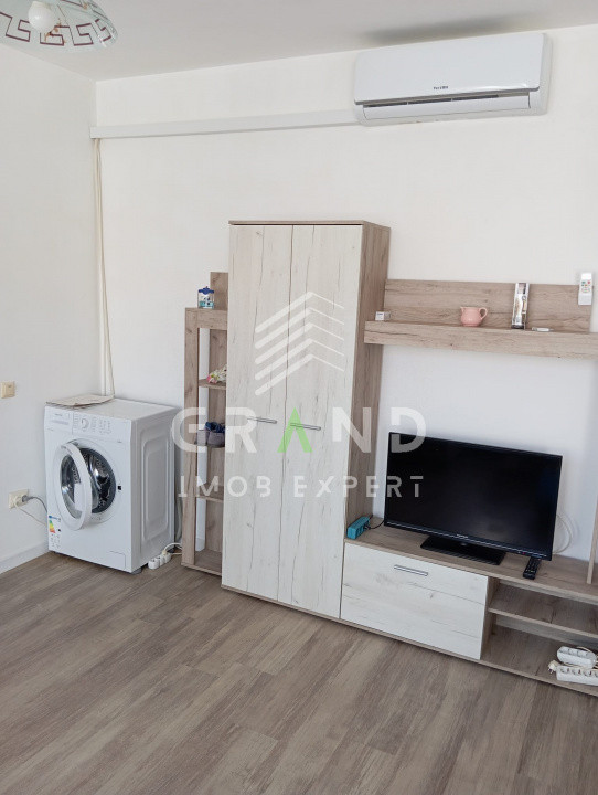 Apartament 2 camere la mansardă · Aer condiționat · Stradă liniștită în Florești