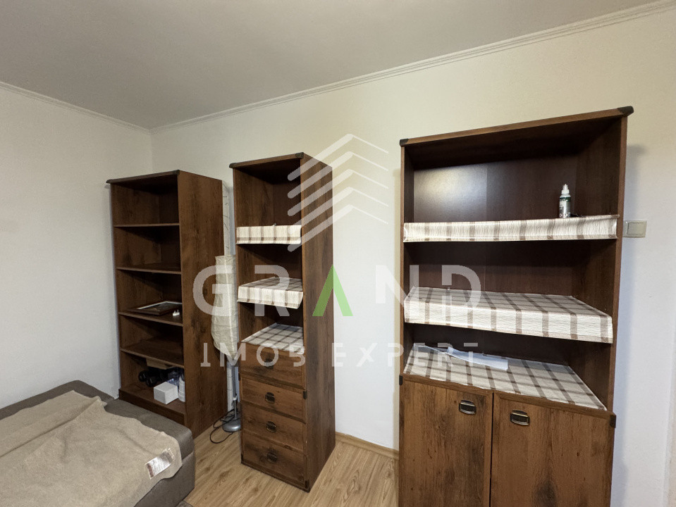 Cameră de închiriat | UMF | Str. Louis Pasteur / intersecție cu str. Viilor