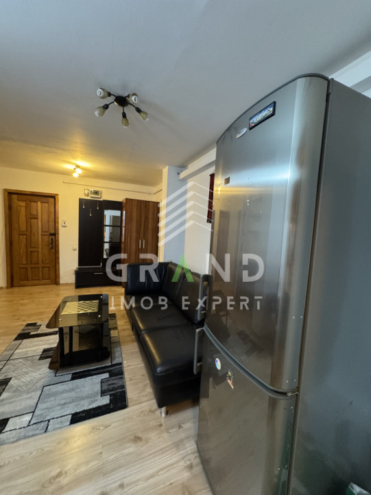 Cameră de închiriat | UMF | Str. Louis Pasteur / intersecție cu str. Viilor