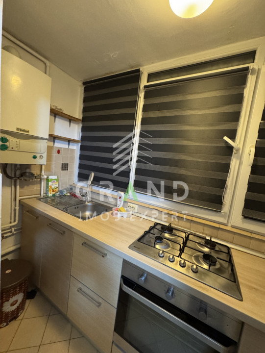 Cameră de închiriat | UMF | Str. Louis Pasteur / intersecție cu str. Viilor