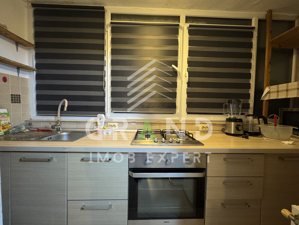 Cameră de închiriat | UMF | Str. Louis Pasteur / intersecție cu str. Viilor