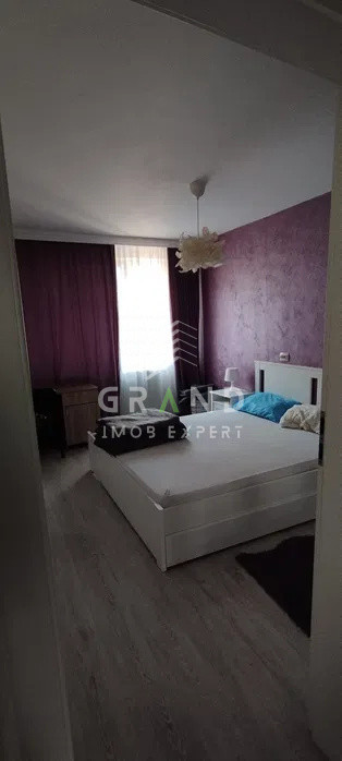 Chirie: Apartament 3 camere (68 mp) – Florești, parcare inclusă, complet mobilat