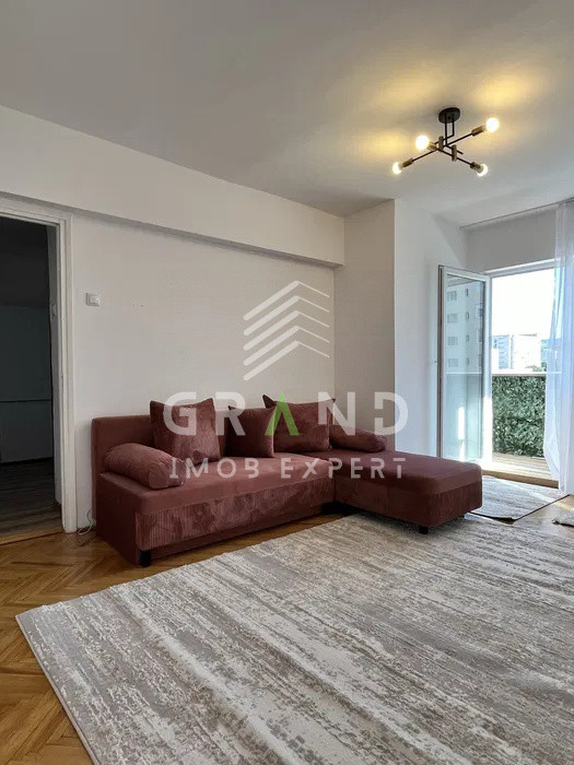 Ap 2 camere DECOMANDAT, BALCON, zona Manastur