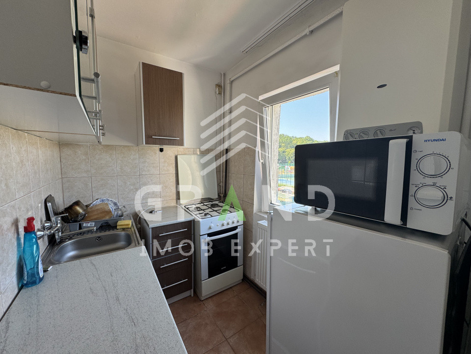 Garsoniera | BALCON | CENTRALA PROPRIE | PARCARE | Manastur/Mehedinti