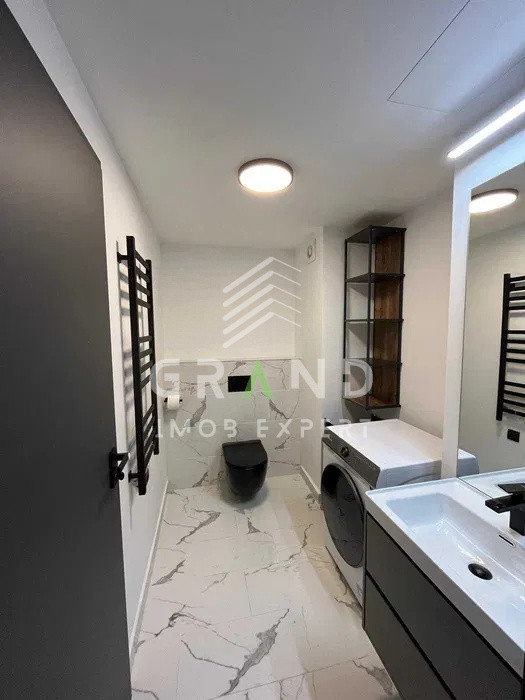 Ap 2 camere, BALCON, PARCARE SUBTERANA, zona Garii