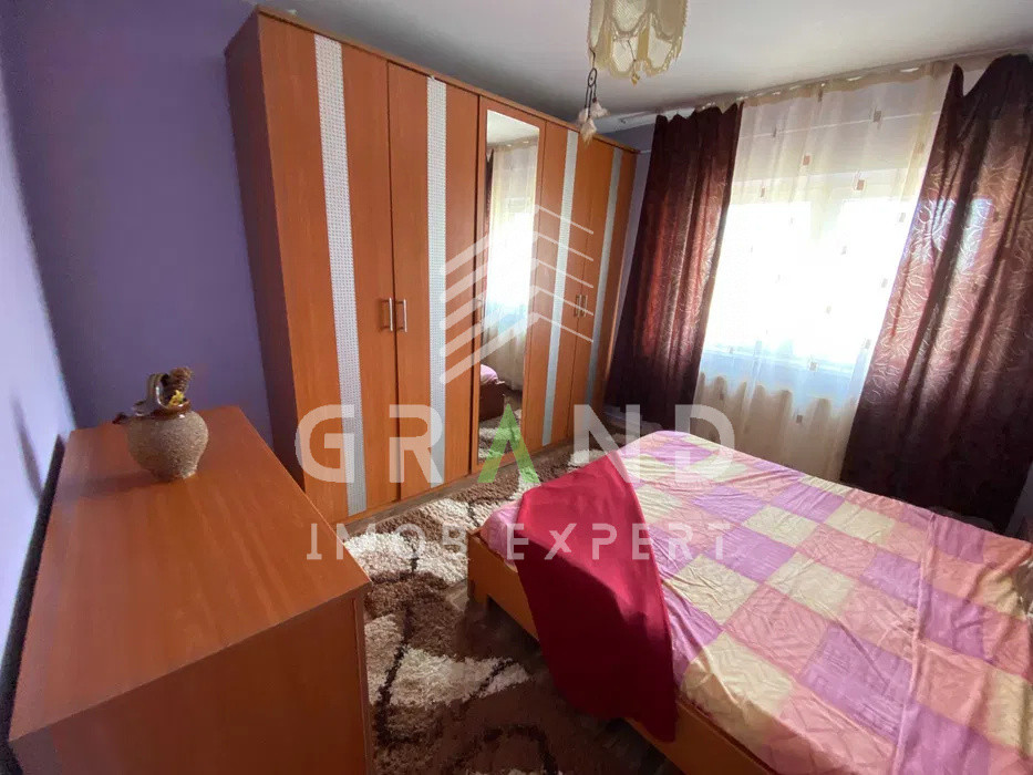 Ap 3 camere DECOMANDAT, BALCON, zona Manastur