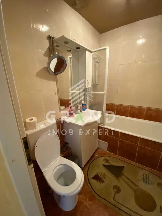 Ap 3 camere DECOMANDAT, BALCON, zona Manastur