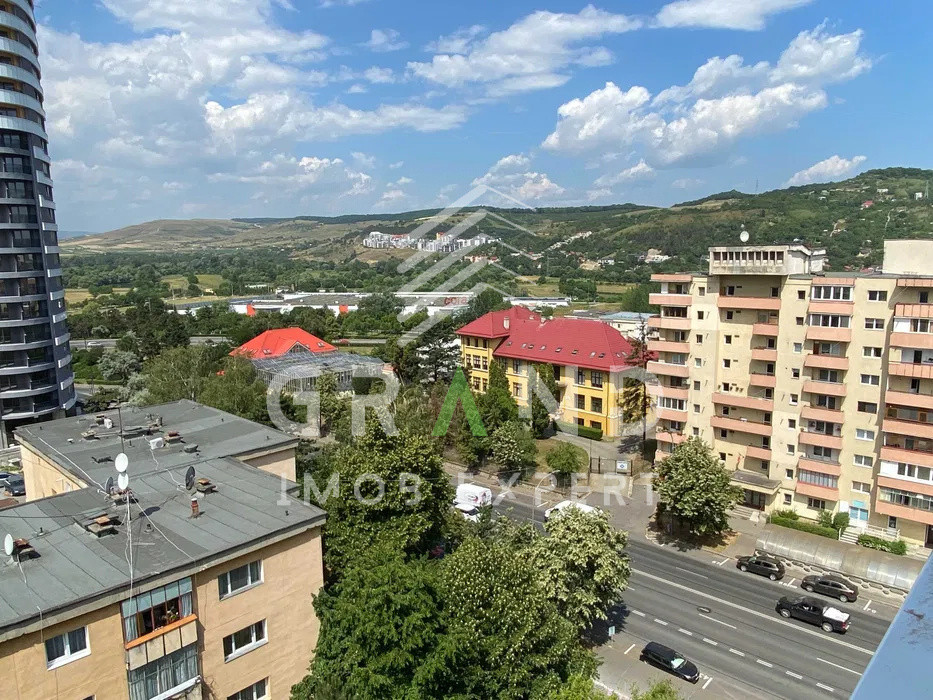 Ap 3 camere DECOMANDAT, BALCON, zona Manastur