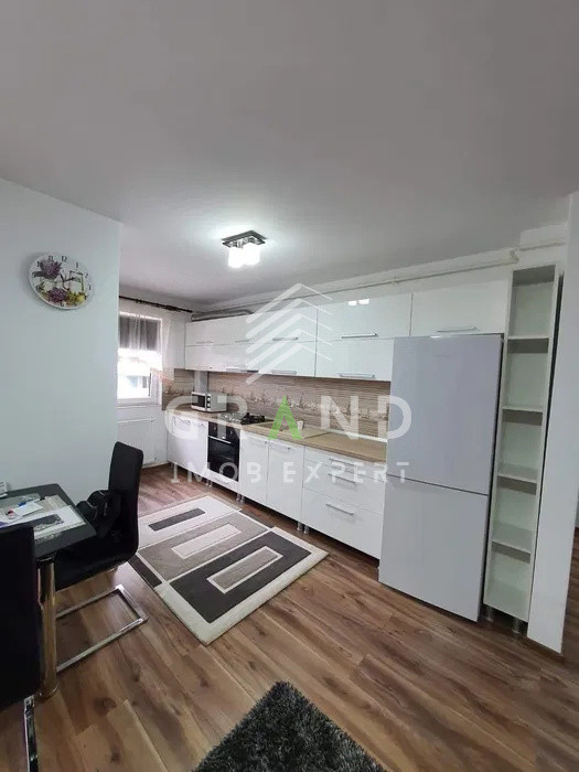 Ap 2 camere, BALCON, PARCARE SUBTERANA, zona Vivo