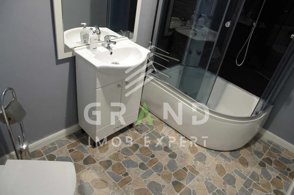 Ap 2 camere, BALCON, PARCARE SUBTERANA, zona Gheorgheni