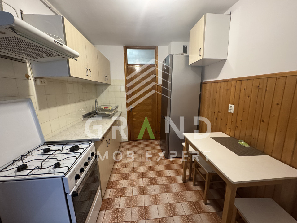 Ap 3 camere | 3 BALCOANE | PARCARE | Zona P-ta Cipariu/NICOLAE TITULESCU