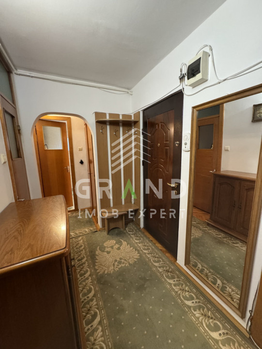 Ap 3 camere | 3 BALCOANE | PARCARE | Zona P-ta Cipariu/NICOLAE TITULESCU