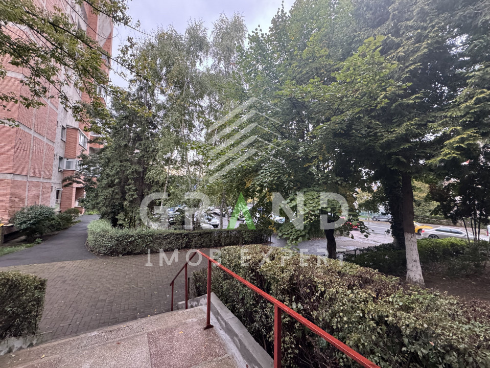 Ap 3 camere | 3 BALCOANE | PARCARE | Zona P-ta Cipariu/NICOLAE TITULESCU