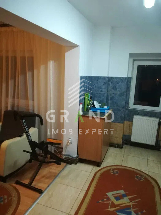 Ap 3 camere | BALCON | PARCARE | zona Marasti