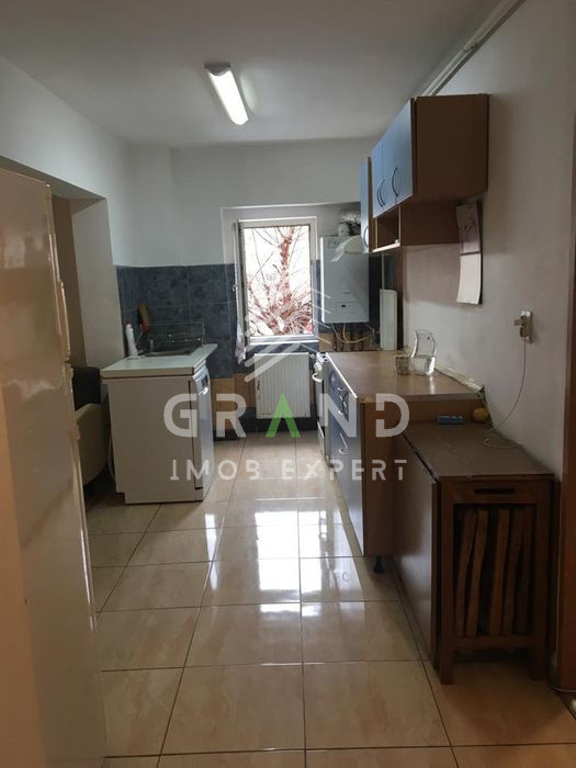 Ap 3 camere | BALCON | PARCARE | zona Marasti