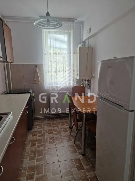 Ap 2 camere, BALCON INCHIS, PARCARE, zona Ghergheni