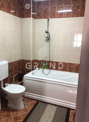 Ap 2 camere DECOMANDAT, BALCON, PARCARE, zona Intre Lacuri